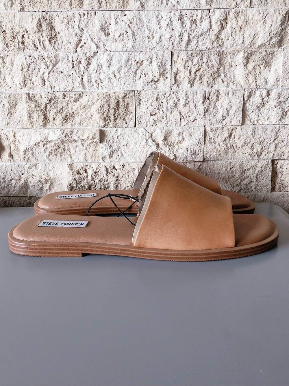 Steve Madden Leather Slide Mules Tan women’s sandals size 11 - Picture 4 of 13